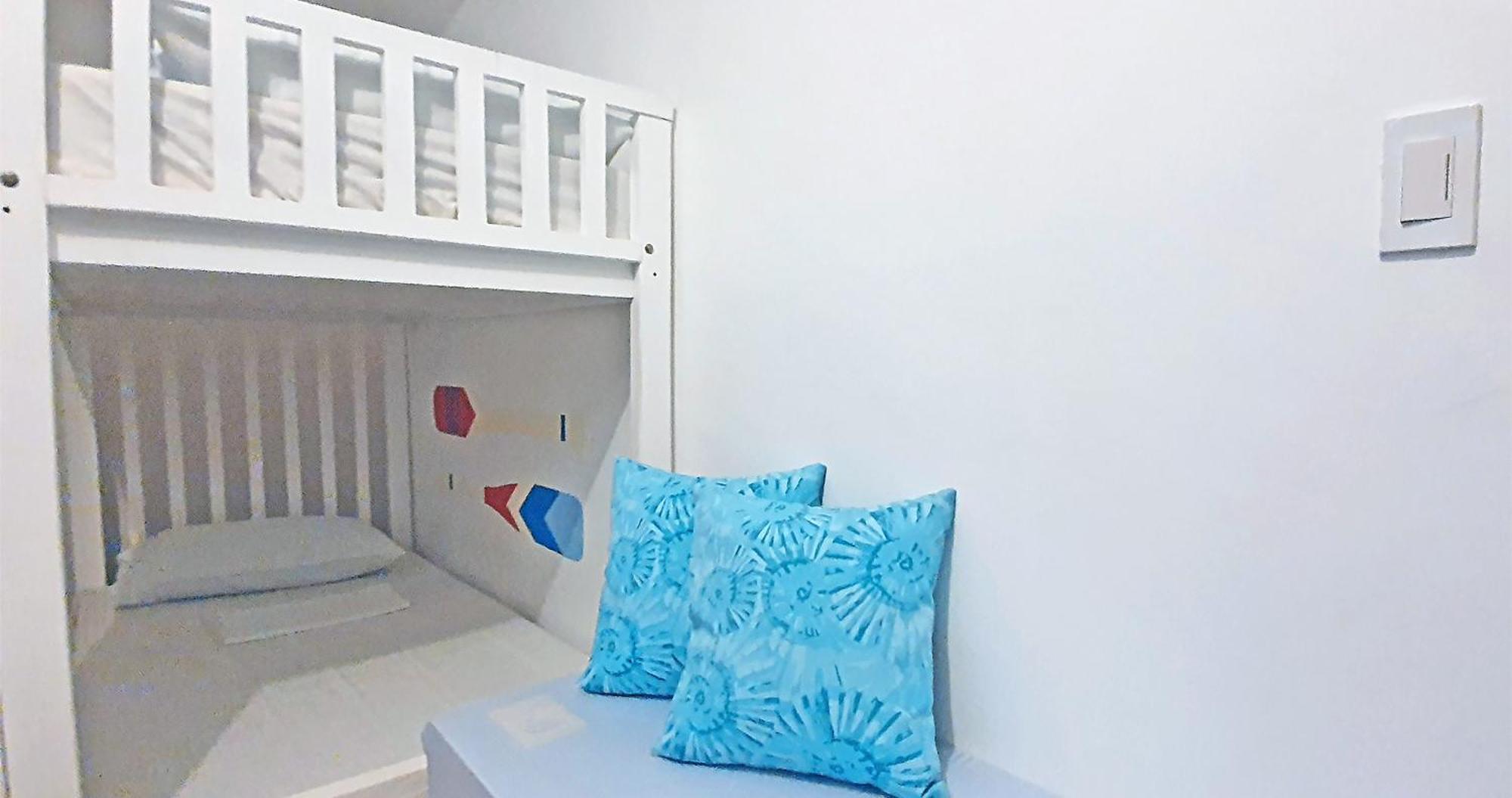 Casa Almarenzo Bed & Breakfast Bolinao Extérieur photo