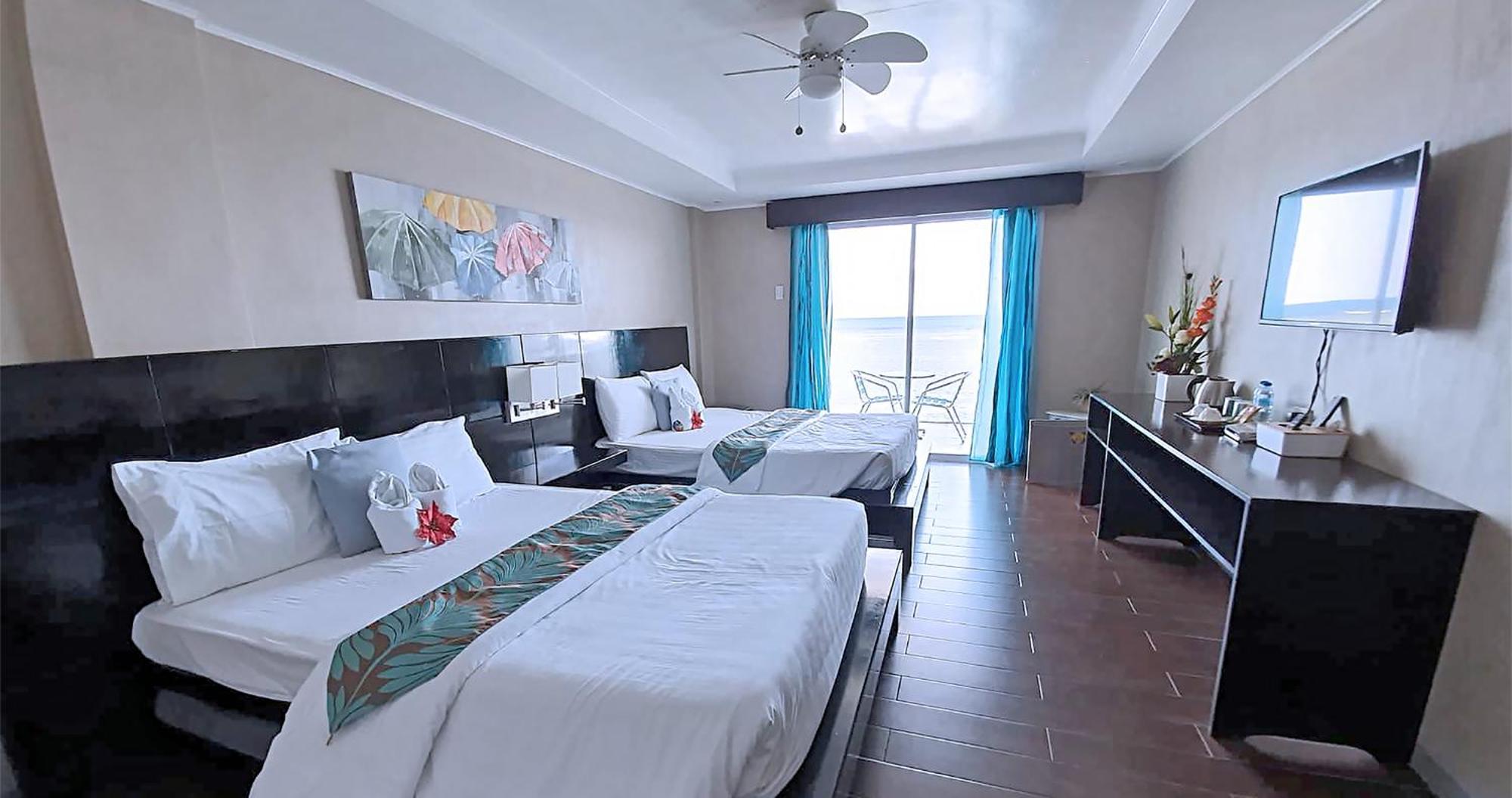 Casa Almarenzo Bed & Breakfast Bolinao Extérieur photo