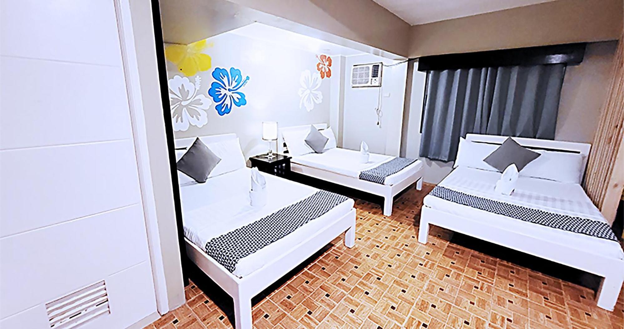 Casa Almarenzo Bed & Breakfast Bolinao Extérieur photo