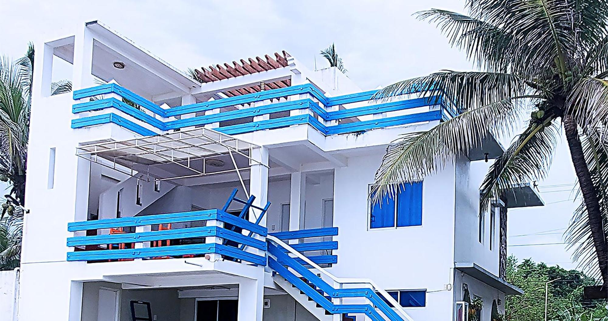 Casa Almarenzo Bed & Breakfast Bolinao Extérieur photo
