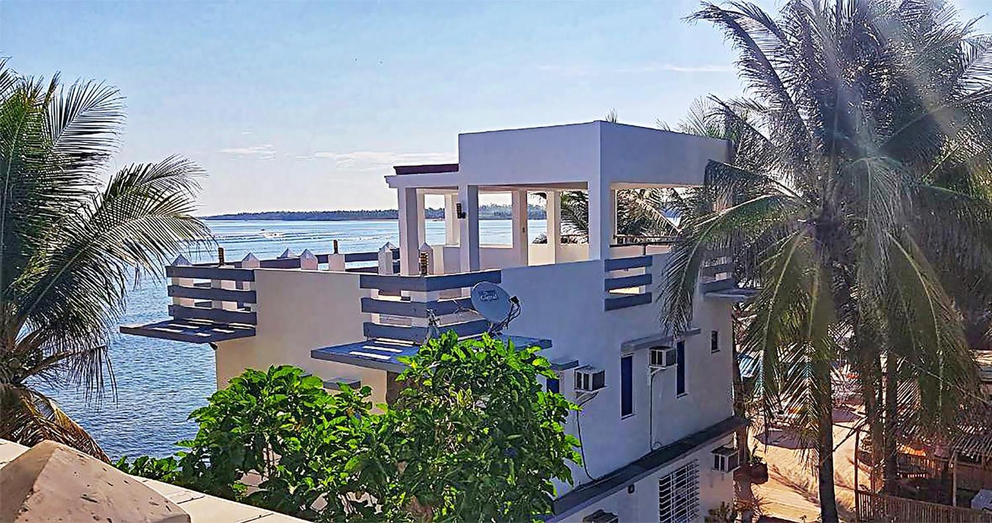 Casa Almarenzo Bed & Breakfast Bolinao Extérieur photo