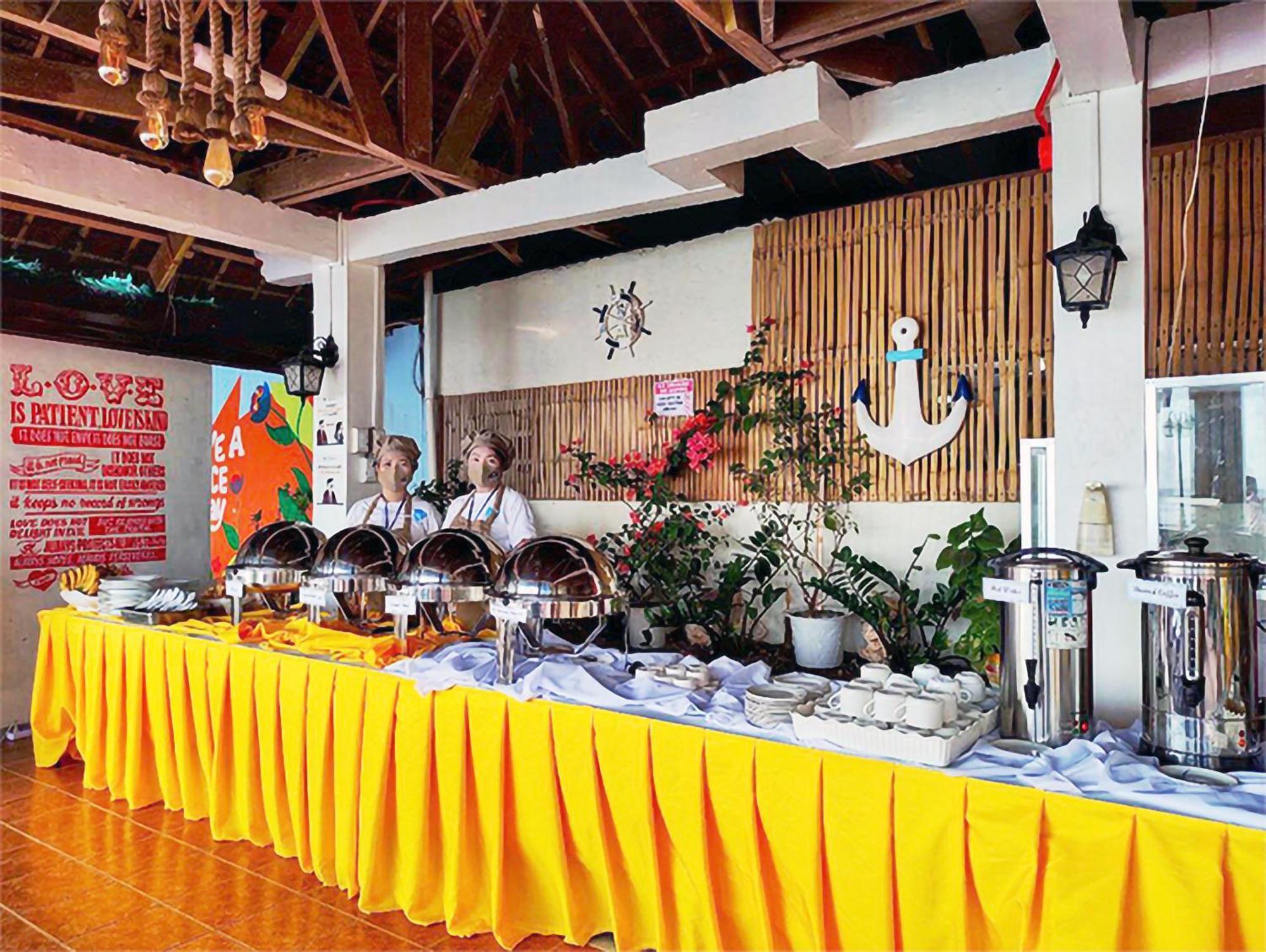 Casa Almarenzo Bed & Breakfast Bolinao Extérieur photo