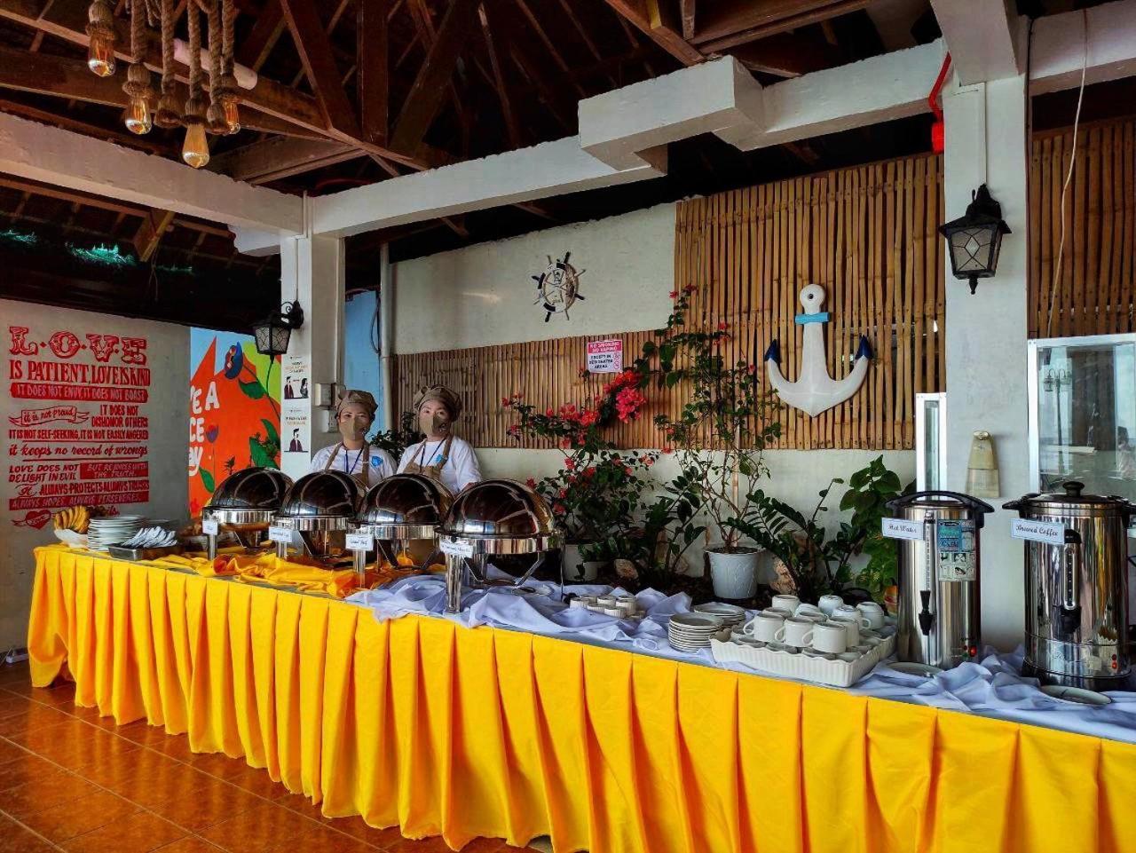 Casa Almarenzo Bed & Breakfast Bolinao Extérieur photo
